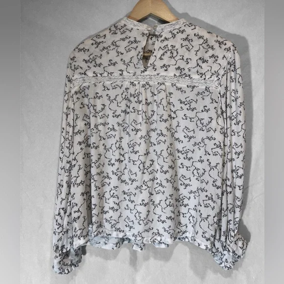 M&S Ivory Floral Boho Cottagecore Blouse Sz 6 - Picture 2 of 9